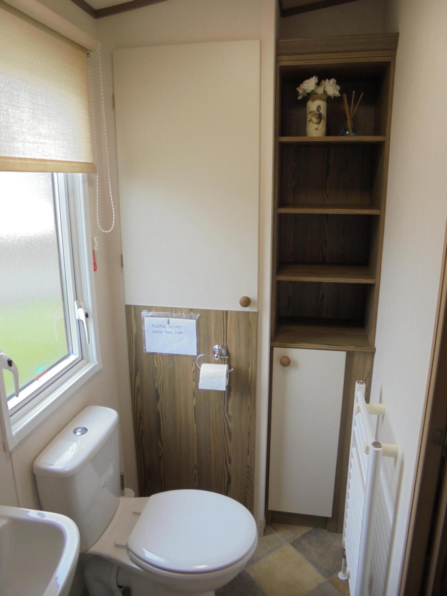 The Grange Ingoldmells: Elan 6 Berth, Central Heated, Wrap Around Decking Exterior photo